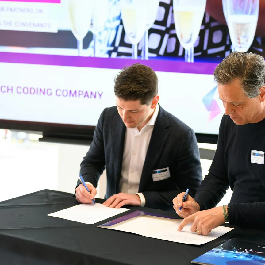 Het tekenmoment van het Partner in Education convenant